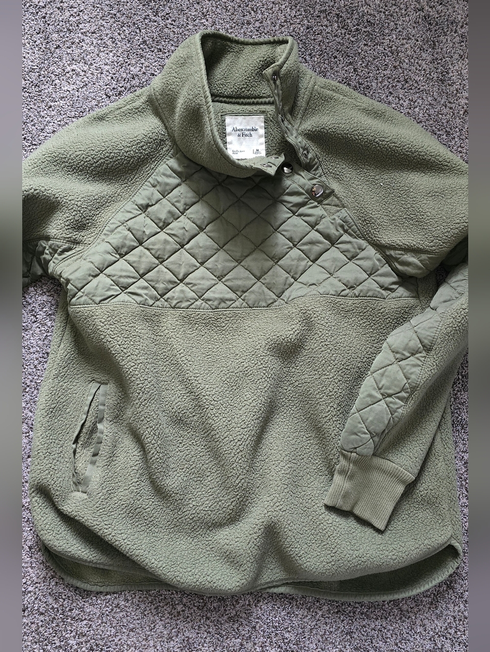 Abercrombie & Fitch Olive Green Quilted Fleece Snap Pullover